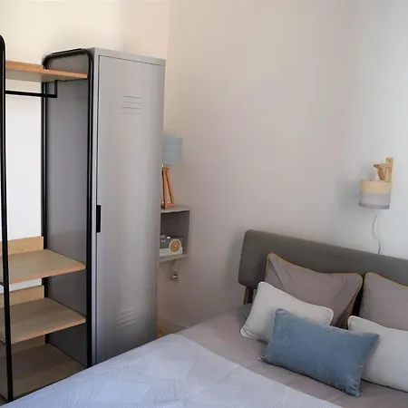 Sweet Center Apartment *