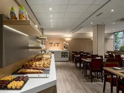 Nh Louise Hotel 4*