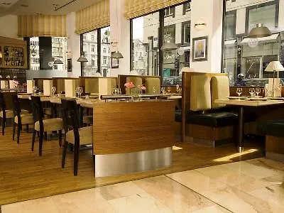 Nh Louise Hotel 4*