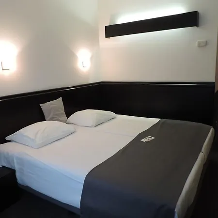 Hotel Brussels 3*