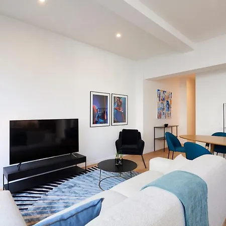 The Good Flats Apartment