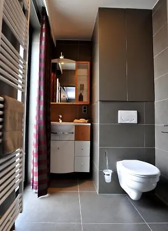 Pegasus Expo Atomium Aparthotel 3*