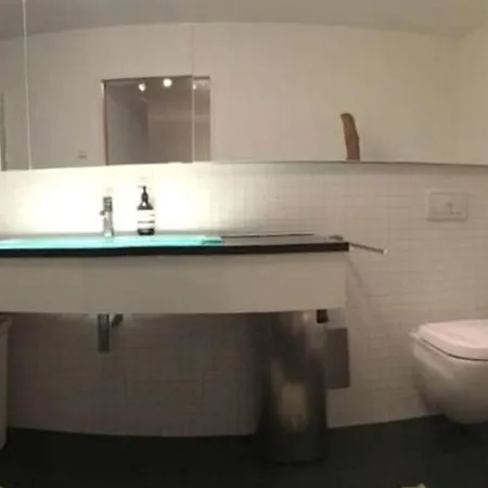 Super Appartement Met Faciliteiten *