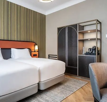 Doubletree By Hilton Otel 4*