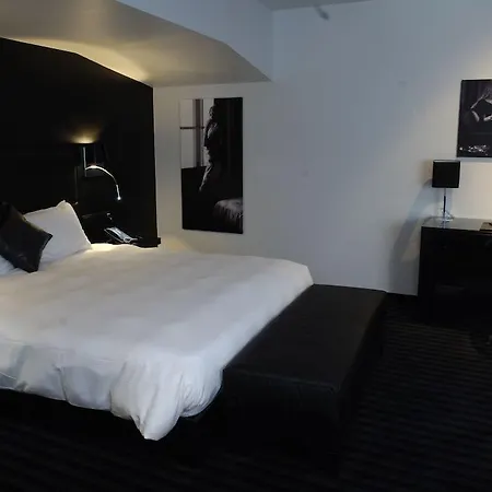 Hotel Yooma Urban 4*