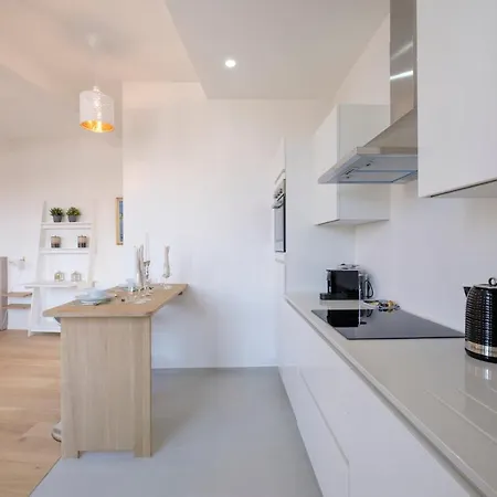 The Good Flats Apartment