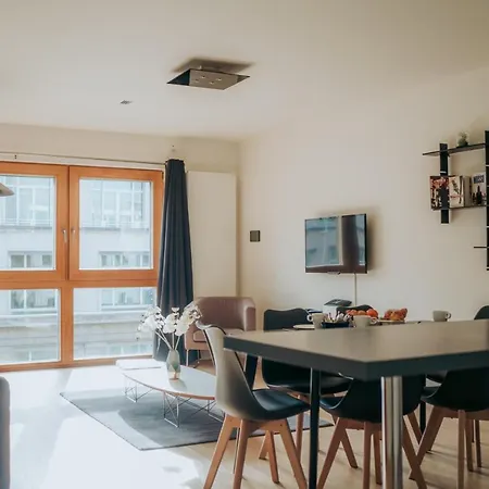 Smartflats Design - L42 Apartment