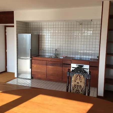 1 Chambre Meublé Et Terrasse à 10 Min Du Centre De Bruxelas