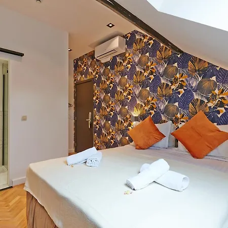 Hotel Les Ecrins 3*