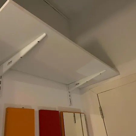 La Petite Louve Apartment *