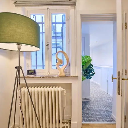 Maison Grand Place 2br 3 Daire Brüksel