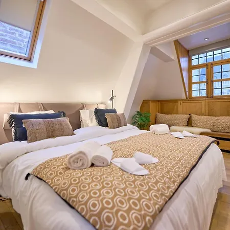 Maison Grand Place 2br 3 Daire