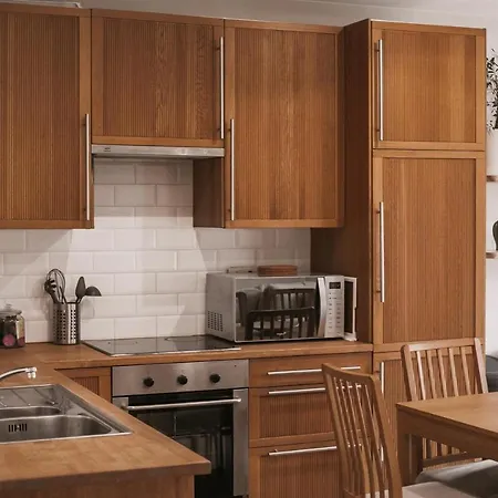 And Cozy In 公寓式酒店 3*