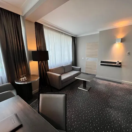 Western Royal Centre 3*