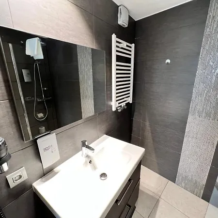 Western Royal Centre Hotell Bryssel