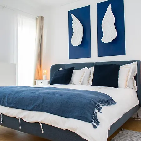R213 Residences Botanique Apartment *