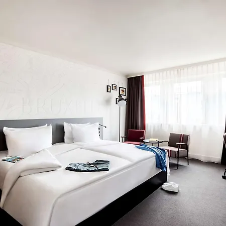 Pentahotel Centre Hotel 4*
