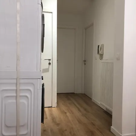 公寓 Great 3 Bedrooms/ 3 Bathrooms In The Heart Of Eu Area *