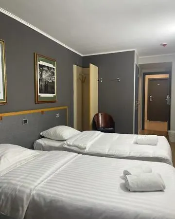 Hotel Bentley 2*