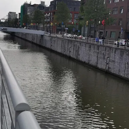 Exclusive Two-level With Private Terrace On The Canal *