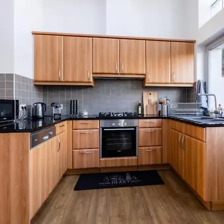 Manoir Bel Horizon Avec Grand Jardin Et Parking Privé