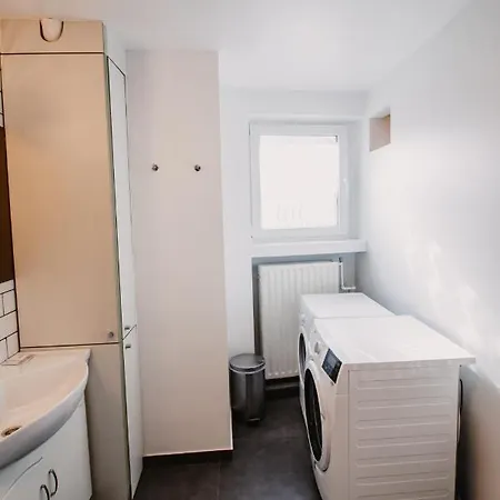 Beautiful In Porte De Namur Apart Otel
