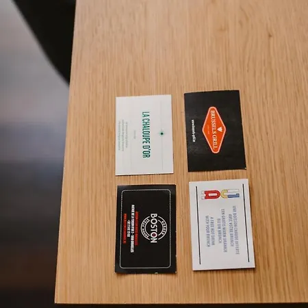 Beautiful In Porte De Namur Apartmanhotel Brüsszel