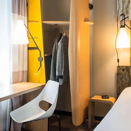 Ibis Brussels Centre Gare Du Midi Hotel 3*
