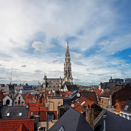 Alma Grand Place Hotel