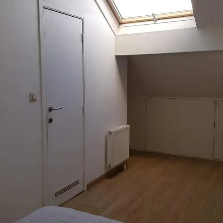 Duplex Sleeps 4