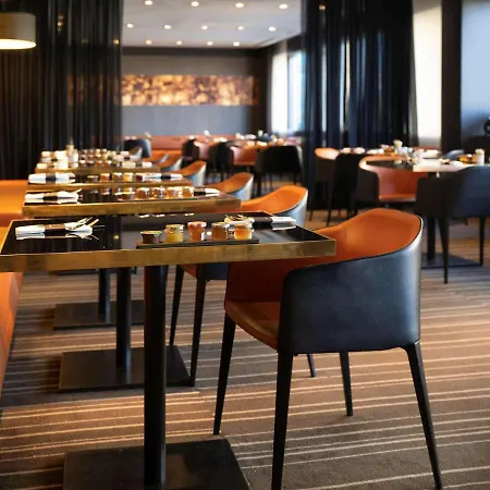 Hotell Pullman Centre Midi 4*