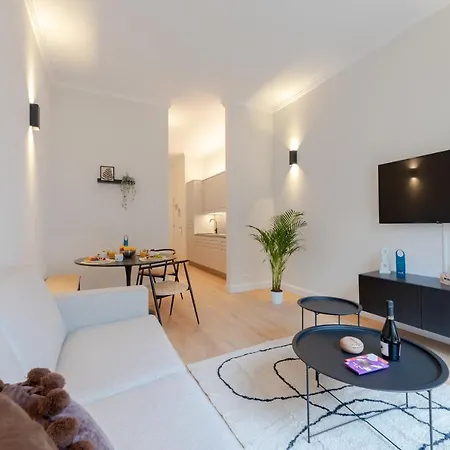 Sweet - Chatelain Apartment