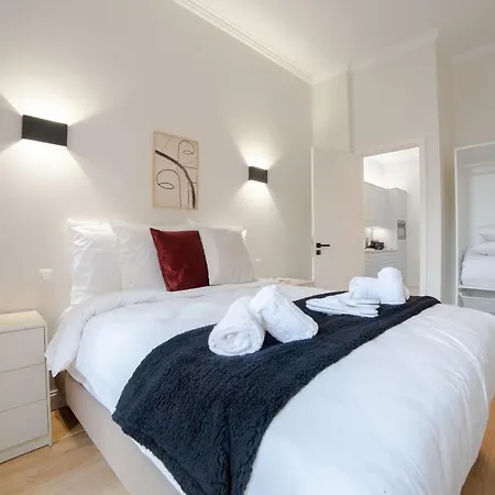 Sweet - Chatelain Apartment