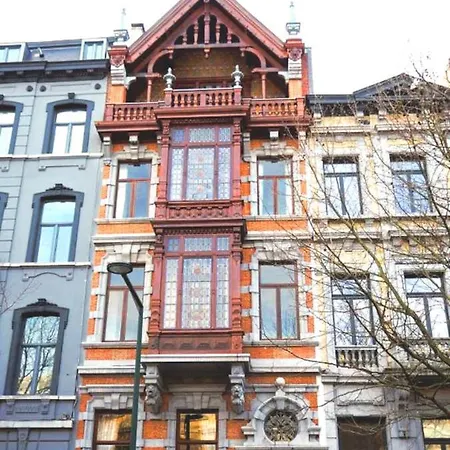 فندق مبيت وإفطار Maison Jamaer بروكسل