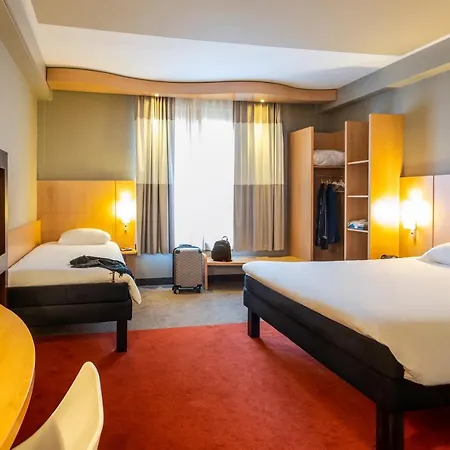 Ibis Centre Gare Du Midi Brussels