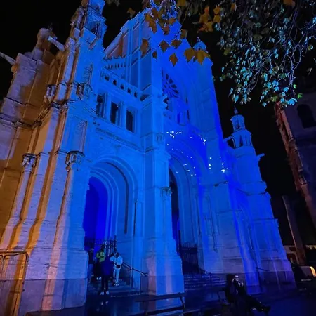 Charming Loft In Prime Location *