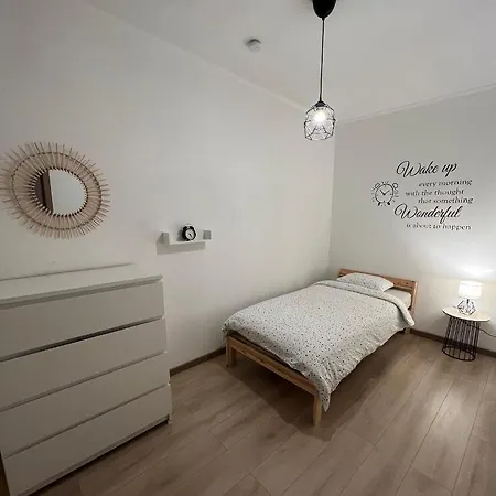 Appartement - Place Jourdan & Eu Institutions *