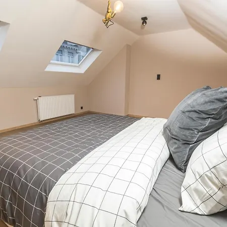 Golden Dove Luxury Aparts *