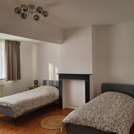 Gasthof Brussels Bed & Blockchain Private With Shared Bathroom