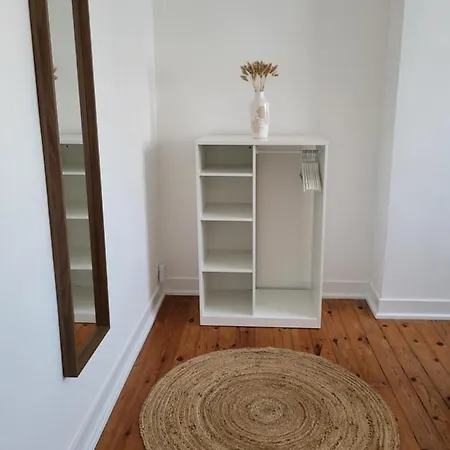 Gasthof Brussels Bed & Blockchain Private With Shared Bathroom Etterbeek