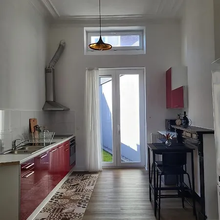 Brussels Bed & Blockchain Private With Shared Bathroom Gasthof