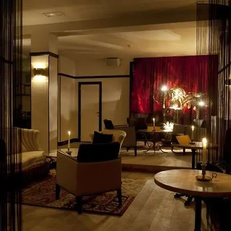 Hotel Latroupe Le Berger Brussels