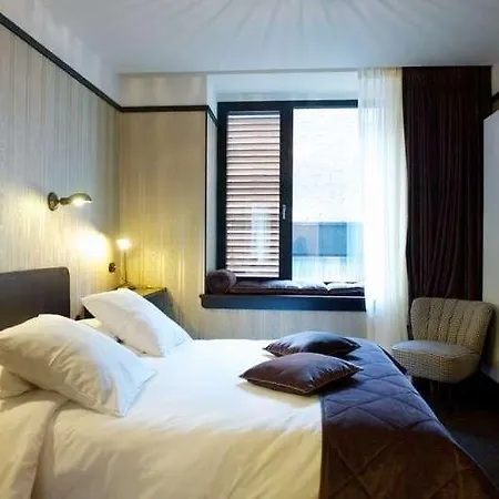 Hotel Latroupe Le Berger 3*