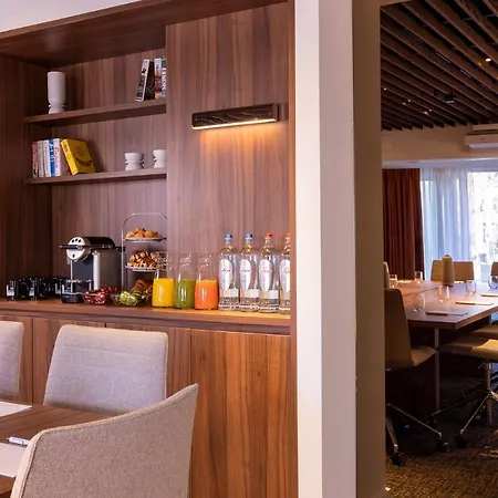 فندق L-avenue 4*