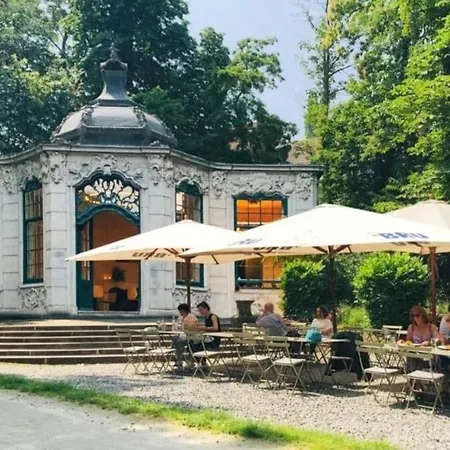 Chez La Baronne * Brusel