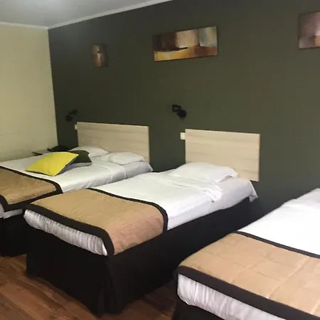 Ξενοδοχείο Albert Hotel