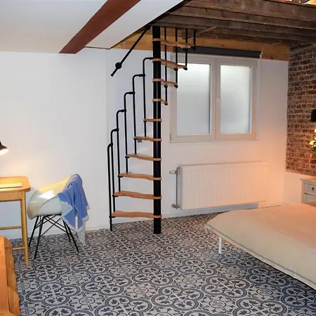 Sweet Center Apartment *