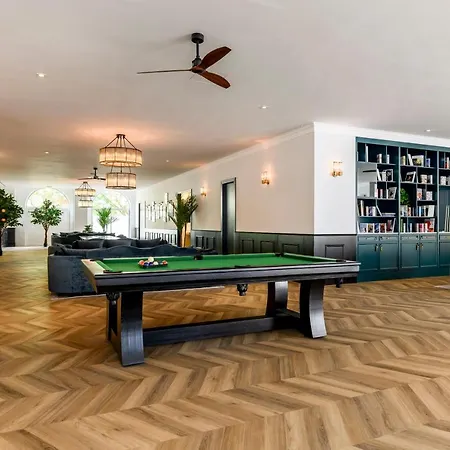 Hotel A&o Centrum Bruksela