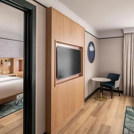 메리어트 그랑 플라스 호텔 4*