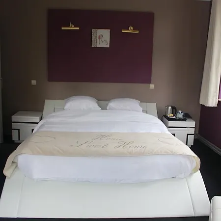 Story' Hotel 2*